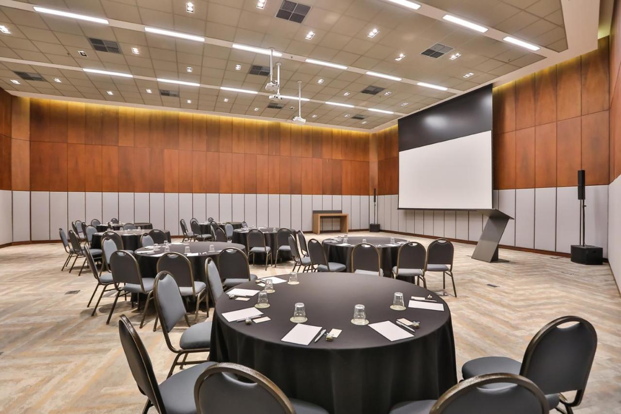 Radisson Vila Olimpia Сао Паоло Екстериор снимка The ballroom at the hotel